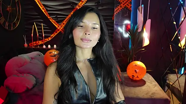 ErikaSoft online show from 10-29-25, 01:35