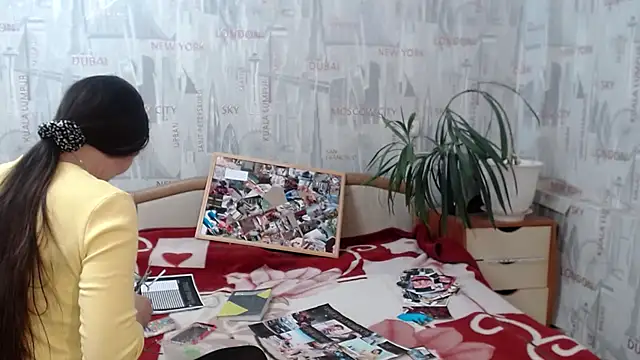 GinaQSoul online show from 12-19-24, 02:46