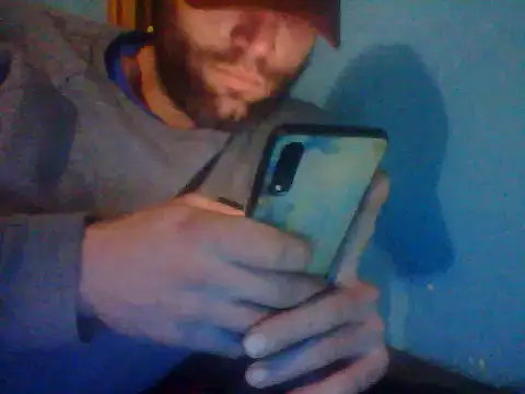 Snapshot of Bwc4u2Ride chatting on 02-25-26, 09:08 Bwc4u2Ride online show from 02-25-26, 09:08