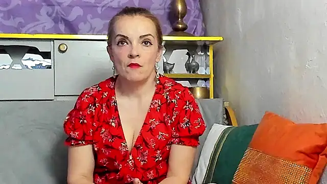 KateConner online show from 04-06-26, 09:16