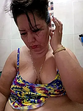 Brenda Berck  online show from 10-30-25, 01:01