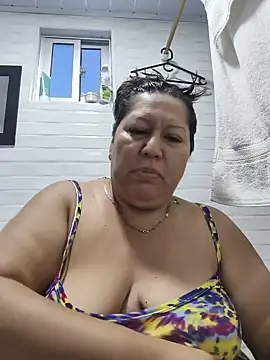 Snapshot of Brenda_Berck_ chatting on 06-15-26, 01:13 Brenda Berck online show from 06-15-26, 01:13