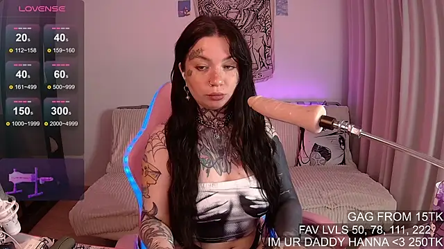 HannaXWonder online show from 11-02-25, 04:53