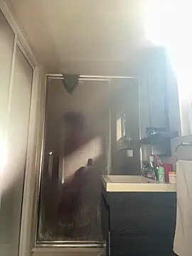 Snapshot of Bootyliciouse21X chatting on 12-20-25, 02:24 Bootyliciouse21X online show from 12-20-25, 02:24