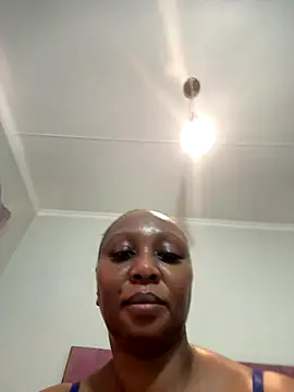 Snapshot of Bootyliciouse21X chatting on 01-06-26, 03:38 Bootyliciouse21X online show from 01-06-26, 03:38