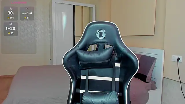 Snapshot of Jam_cream chatting on 03-15-25, 12:13 Jam cream online show from 03-15-25, 12:13