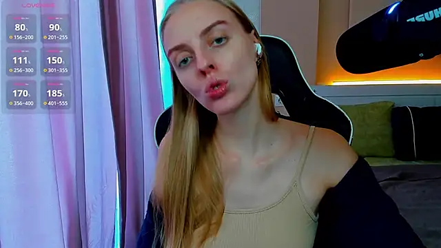 Snapshot of Jam_cream chatting on 09-21-25, 11:12 Jam cream online show from 09-21-25, 11:12