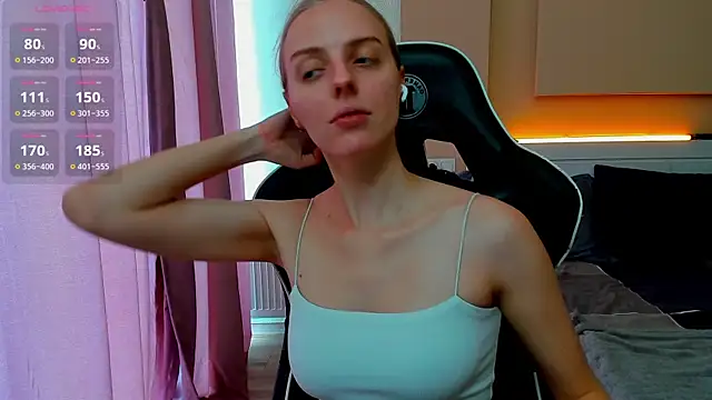 Snapshot of Jam_cream chatting on 10-10-25, 10:58 Jam cream online show from 10-10-25, 10:58