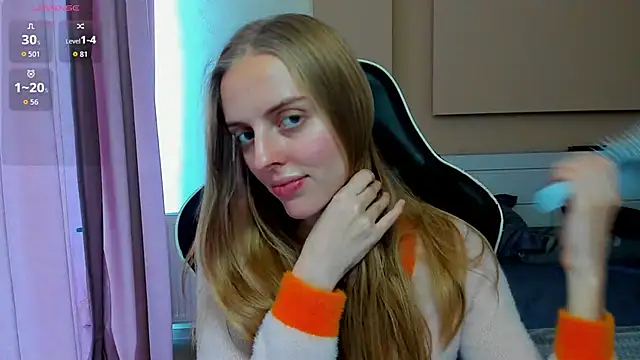 Snapshot of Jam_cream chatting on 10-13-25, 01:11 Jam cream online show from 10-13-25, 01:11