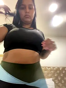 Snapshot of Fancyxlove chatting on 10-21-25, 12:39 Fancyxlove online show from 10-21-25, 12:39