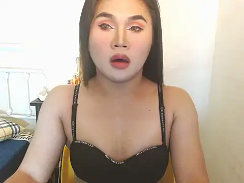 Snapshot of JustineBIGCUM chatting on 11-26-25, 09:21 JustineBIGCUM online show from 11-26-25, 09:21