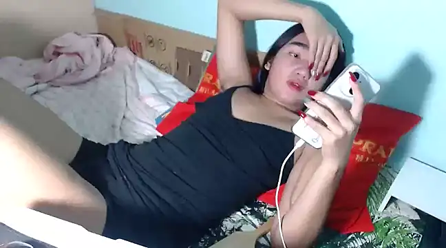 Snapshot of CasandraDiaz chatting on 12-21-24, 08:32 CasandraDiaz online show from 12-21-24, 08:32