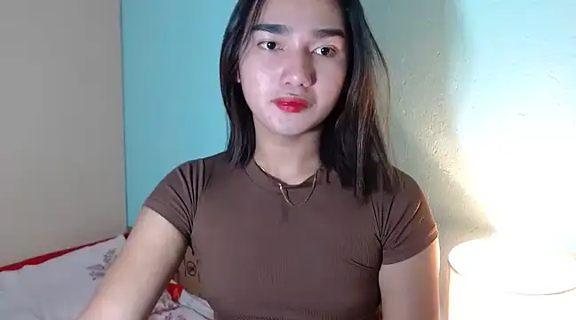 Snapshot of CasandraDiaz chatting on 01-04-25, 11:33 CasandraDiaz online show from 01-04-25, 11:33