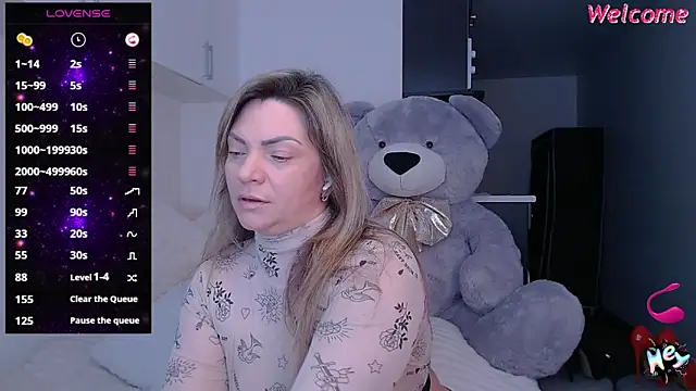 KristiOwen online show from 03-22-25, 05:17