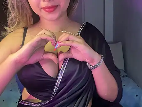 Snapshot of _neesha_414_ chatting on 12-06-24, 06:06 neesha 414 online show from 12-06-24, 06:06