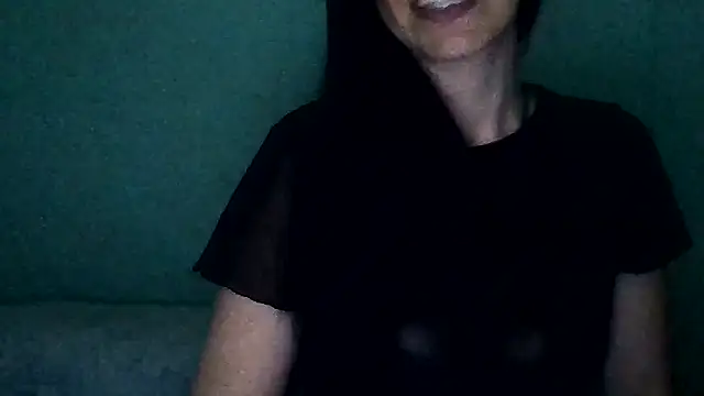 chicacastilla online show from 04-05-26, 06:21