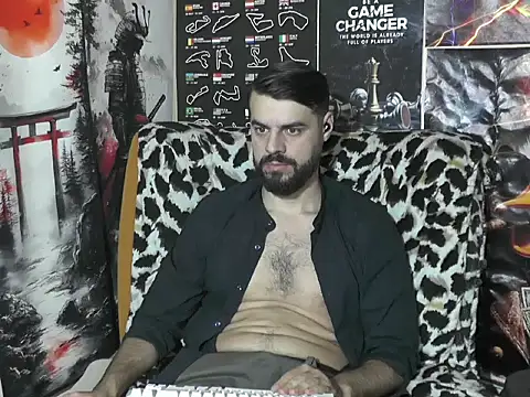 Snapshot of 00george chatting on 11-20-25, 08:52 00george online show from 11-20-25, 08:52