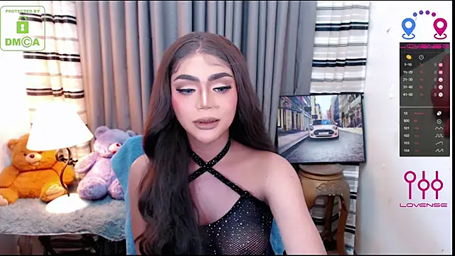 Snapshot of Fantacyoflove chatting on 10-20-25, 04:35 Fantacyoflove online show from 10-20-25, 04:35