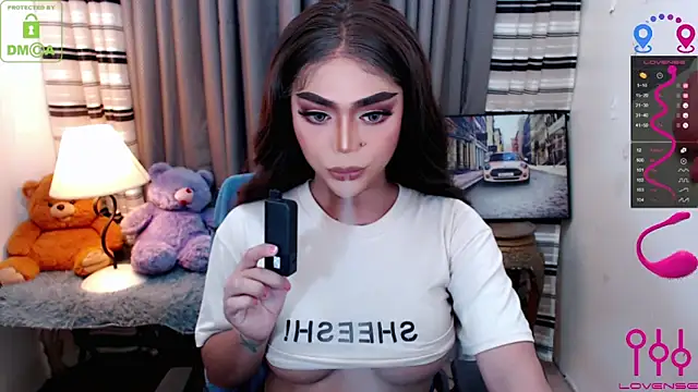 Snapshot of Fantacyoflove chatting on 11-04-25, 04:17 Fantacyoflove online show from 11-04-25, 04:17