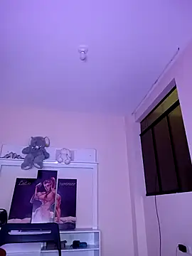 Latin summer online show from 03-10-25, 03:45