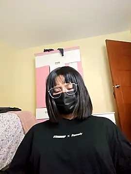 Latin summer online show from 10-06-25, 01:03