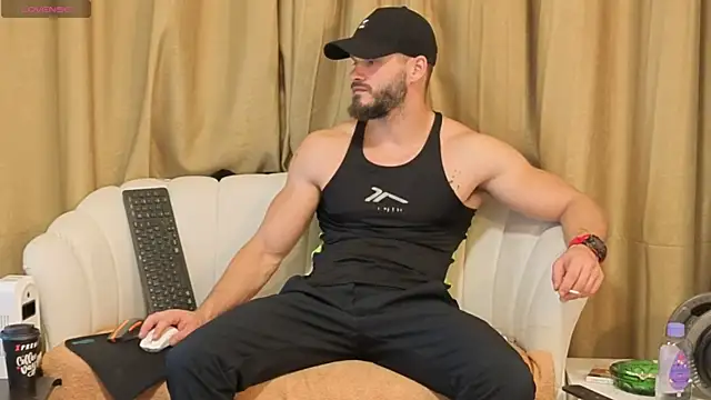 Snapshot of MauroTwin chatting on 10-27-25, 06:45 MauroTwin online show from 10-27-25, 06:45