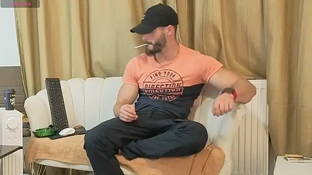 Snapshot of MauroTwin chatting on 11-03-25, 05:58 MauroTwin online show from 11-03-25, 05:58