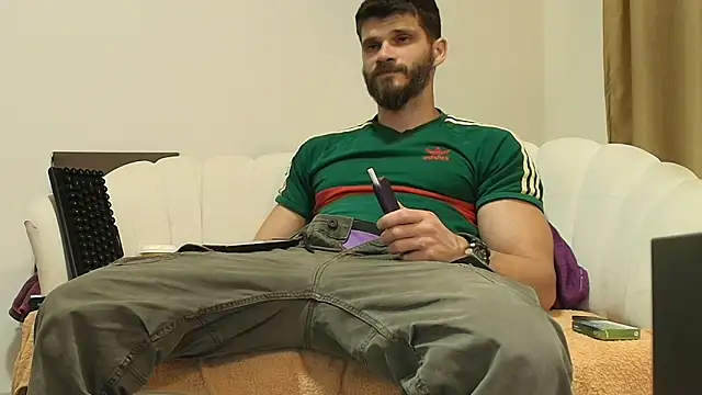 Snapshot of MauroTwin chatting on 05-13-26, 07:55 MauroTwin online show from 05-13-26, 07:55