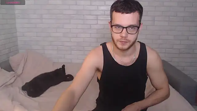 Snapshot of Alexxx_horny chatting on 12-22-24, 11:11 Alexxx horny online show from 12-22-24, 11:11