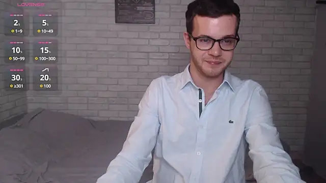 Snapshot of Alexxx_horny chatting on 01-10-25, 06:49 Alexxx horny online show from 01-10-25, 06:49