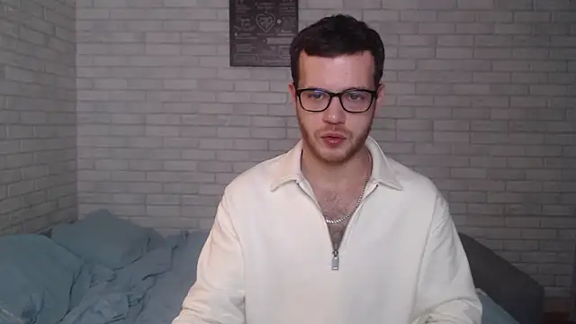 Snapshot of Alexxx_horny chatting on 01-17-25, 06:12 Alexxx horny online show from 01-17-25, 06:12