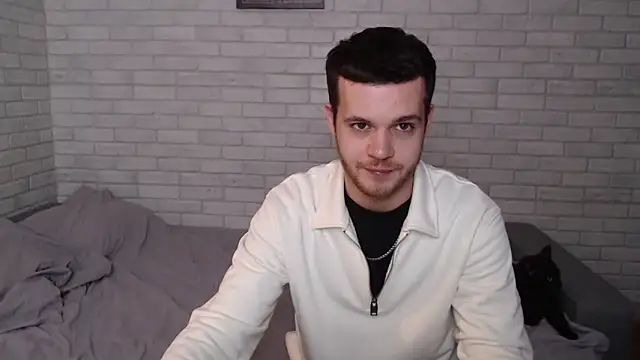 Snapshot of Alexxx_horny chatting on 03-13-25, 03:17 Alexxx horny online show from 03-13-25, 03:17