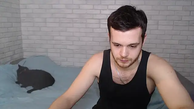 Snapshot of Alexxx_horny chatting on 03-19-25, 06:44 Alexxx horny online show from 03-19-25, 06:44