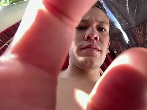 Snapshot of simon_and_david chatting on 03-07-25, 02:23 simon and david online show from 03-07-25, 02:23