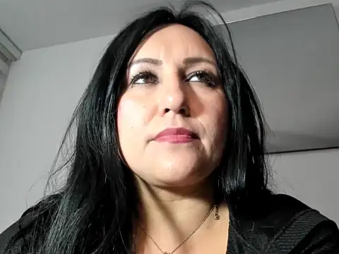 foxy-porn1 online show from 02-22-25, 11:24