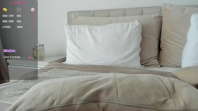 VickyStonee online show from 11-20-25, 10:37