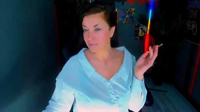 AnaMills online show from 06-06-26, 08:35