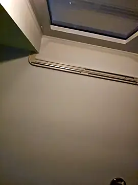 Snapshot of NiceHunter89 chatting on 01-12-25, 07:21 NiceHunter89 online show from 01-12-25, 07:21