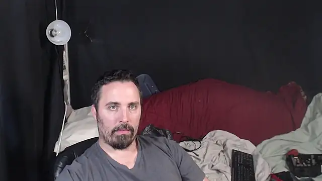 Metalstud online show from 10-16-25, 06:03