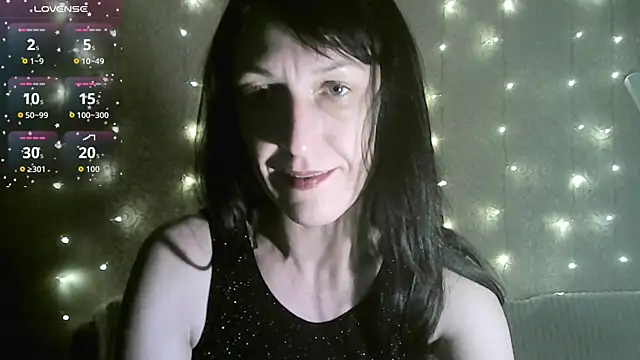 Snapshot of MarieODahliaS chatting on 11-28-25, 10:29 MarieODahliaS online show from 11-28-25, 10:29