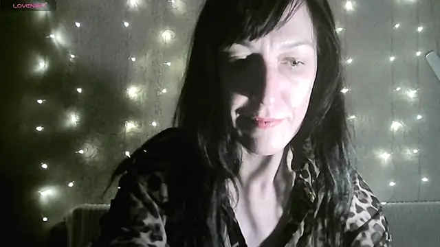 Snapshot of MarieODahliaS chatting on 11-30-25, 11:14 MarieODahliaS online show from 11-30-25, 11:14