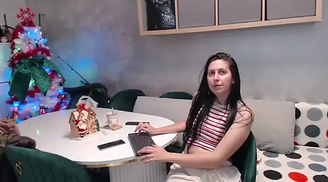 lolyforyou online show from 12-10-24, 11:32