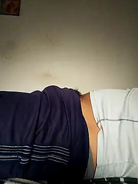 tarra122 online show from 04-15-26, 07:58