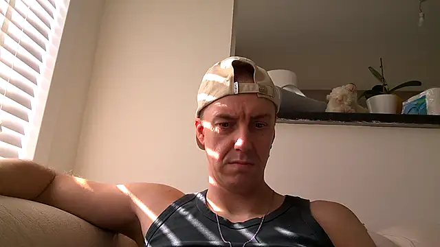 ploki2180 online show from 10-12-25, 11:42