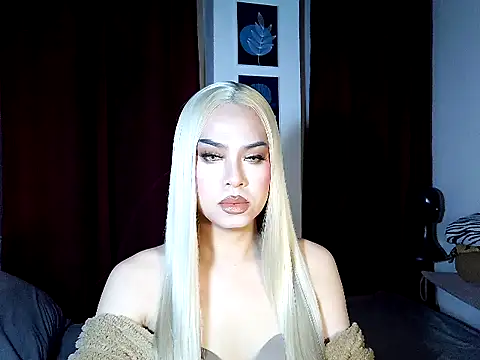 Snapshot of MistressLuna1 chatting on 02-21-26, 10:11 MistressLuna1 online show from 02-21-26, 10:11