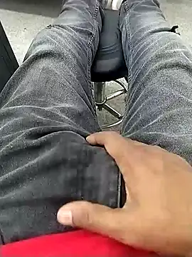 Theplesure007 online show from 02-24-25, 09:21