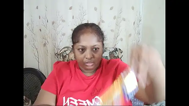 Snapshot of Indiantasha chatting on 07-20-26, 04:42 Indiantasha online show from 07-20-26, 04:42