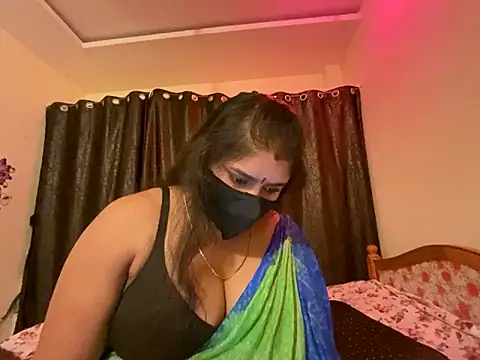 Snapshot of Love_4Sex chatting on 01-05-25, 04:25 Love 4Sex online show from 01-05-25, 04:25