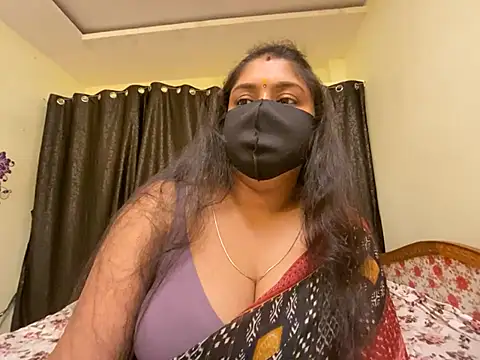 Snapshot of Love_4Sex chatting on 01-21-25, 05:49 Love 4Sex online show from 01-21-25, 05:49