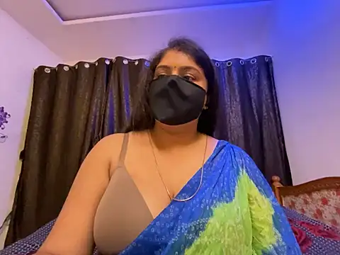Snapshot of Love_4Sex chatting on 02-20-25, 05:12 Love 4Sex online show from 02-20-25, 05:12